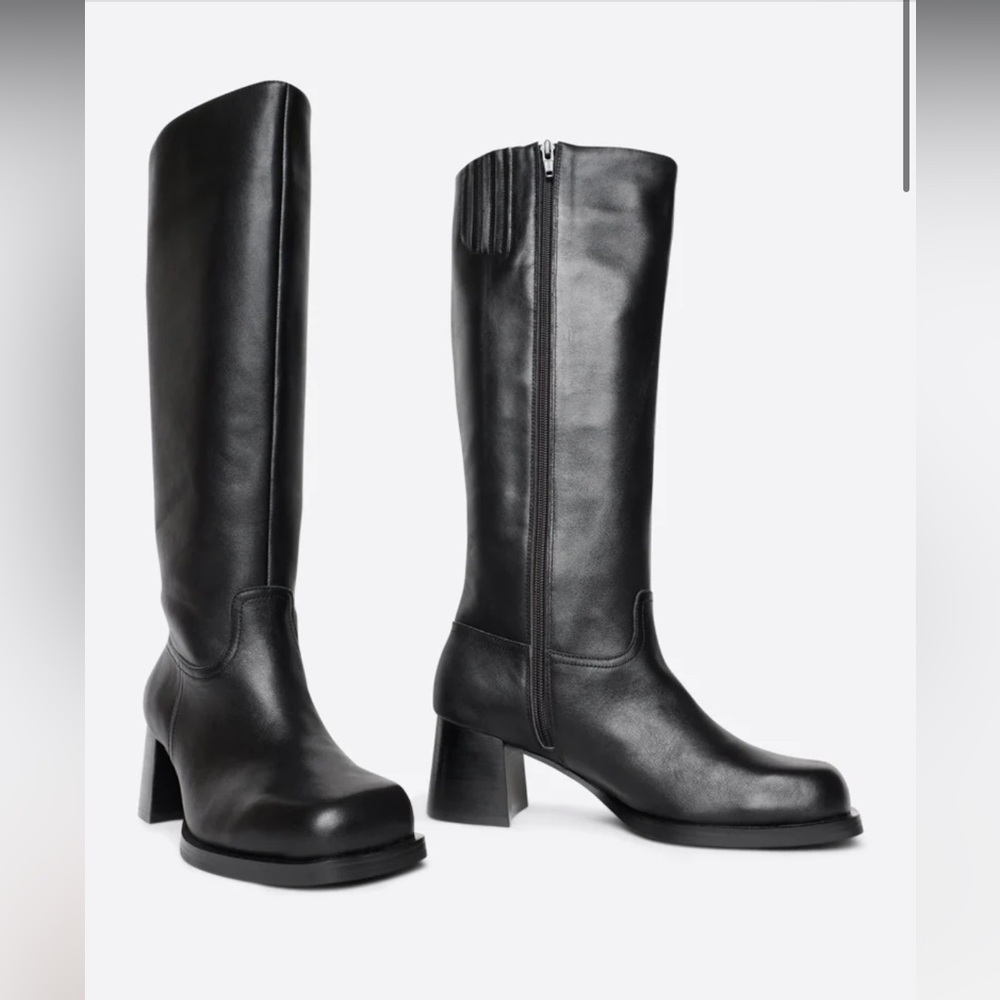 Intentionally _____ ALIBI KNEE HIGH BOOT